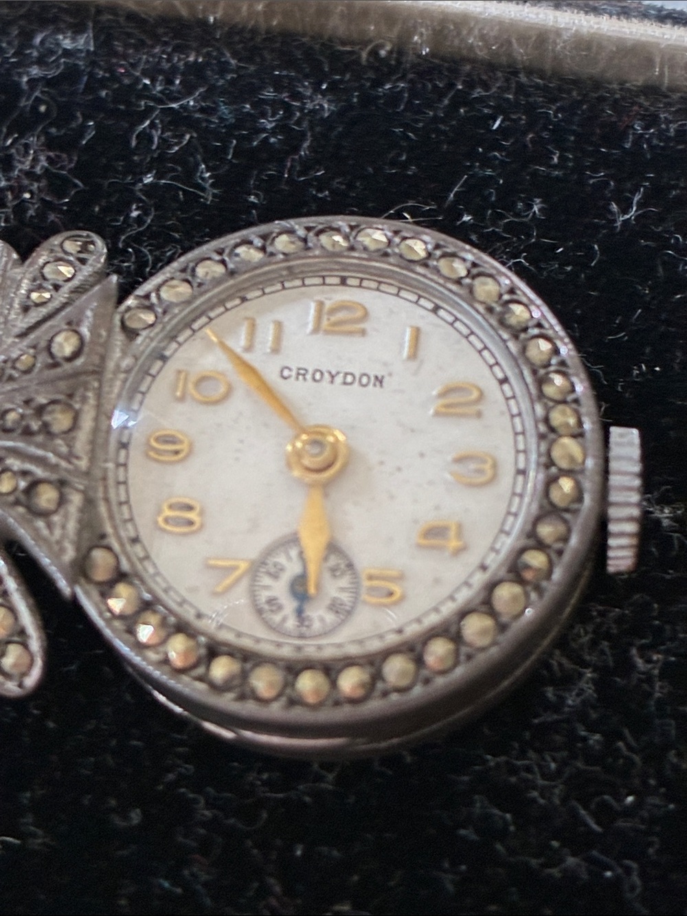 1940s Vintage Silver Marcasite Bow Lapel Watch - Silver - Picture 5 of 5